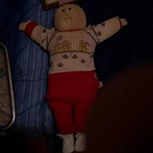 Other - Cabbage patch doll 1985....signed ...